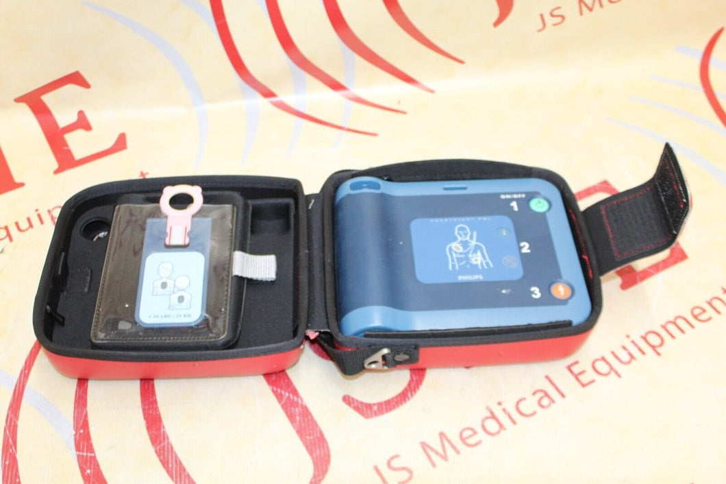 Philips HeartStart FRx with Battery and Case