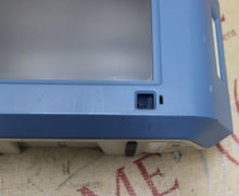 Cargar imagen en el visor de la galería, Midmark IQVitals Model 1-100-1615 Vital Signs Device
