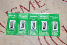 Cargar imagen en el visor de la galería, WELCH ALLYN GENUINE 03000-U BULBS for 11710 OPHTHALMOSCOPE (NEW) - PACK OF 5
