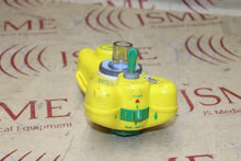 Load image into Gallery viewer, Smiths Medical 520A1299 Pneupac VR1 Ventilatory Resuscitator
