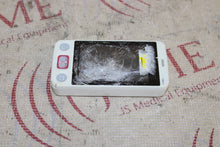 Cargar imagen en el visor de la galería, Mindray TM80 Telemetry Transmitter Monitor (works, but shattered screen)
