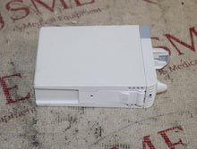 Load image into Gallery viewer, Mindray CO2 Module (chipped front panel)

