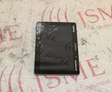 Cargar imagen en el visor de la galería, Mindray BeneVision N1 Monitor (shattered screen)
