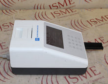 Cargar imagen en el visor de la galería, Medline 120 Mini Urine Analyzer Ref MPHUA120MP
