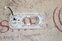Cargar imagen en el visor de la galería, Mindray Sidstream CO2 Front Panel Assembly (corner chipped)
