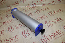 Cargar imagen en el visor de la galería, Carefusion Vyaire 3L Calibration Pump Tool model 720596
