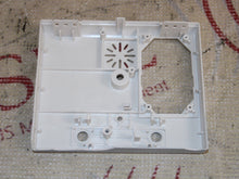 Cargar imagen en el visor de la galería, Mindray AG Module Front Bezel (top is chipped)
