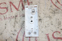 Cargar imagen en el visor de la galería, Mindray Microstream CO2 Module Front Panel (top is chipped)
