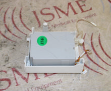 Cargar imagen en el visor de la galería, Mindray Artema Carbon Dioxide Analyzer Unit 115-010077-00
