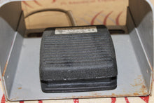 Load image into Gallery viewer, Aquline Cutera Excel V Laser Pedal 974-SWM 4 Pin FootSwitch
