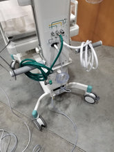 Cargar imagen en el visor de la galería, Philips Atom Infa Warmer Incubator V-505 w/ Built-In Scale -Excellent condition!
