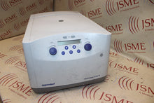 Cargar imagen en el visor de la galería, Eppendorf 5702R Centrifuge -Displaying Er 16
