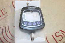 Cargar imagen en el visor de la galería, Winchester Engineering MODEL 1 Auto Ranging Digital Gauge
