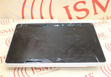 Cargar imagen en el visor de la galería, Mindray Benevision N19 Monitor (shattered screen) w/ Mount
