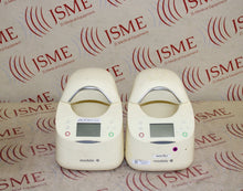 Cargar imagen en el visor de la galería, Lot of 2 Medela 87115 Waterless Milk Warmer
