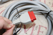 Cargar imagen en el visor de la galería, Integra ICP-90 Monitor Adapter Cable

