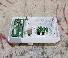 Cargar imagen en el visor de la galería, Mindray AG+O2 Module Front Panel ASSY (top corner chipped)
