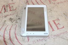 Cargar imagen en el visor de la galería, Mindray BeneView T1 Replacement Screen (bezel is chipped)
