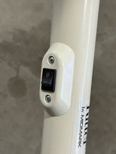 Load image into Gallery viewer, Midmark Ritter 355 Medical Exam Procedure Light
