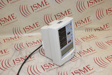 Load image into Gallery viewer, Mindray Datascope Accutorr Plus Vital Signs Monitor
