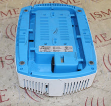 Cargar imagen en el visor de la galería, ConMed Linvatec Hall L3000 Battery Charger -AS IS
