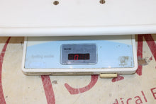 Load image into Gallery viewer, Tanita 1584 Baby Scale
