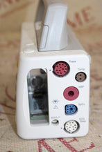 Load image into Gallery viewer, Philips IntelliVue X2 Vital Sign Patient Monitor M3002A
