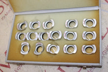 Cargar imagen en el visor de la galería, Lot of 16x Glass Trial Lens: cyl.-2.0, cyl.-4.0, cyl.-6.0,
