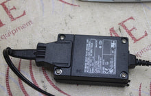 Cargar imagen en el visor de la galería, Nonin #7500 Pulse Oximeter w/ Power Adapter Charger MPP30M-004 -DISPLAYING ERROR
