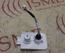 Cargar imagen en el visor de la galería, Mindray Parameter Panel Board 043-003156 w/ 009-003372-00 Spo2 Cable
