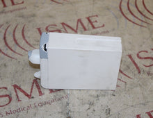 Load image into Gallery viewer, Mindray CO2 Module (chipped front panel)
