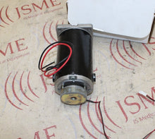 Cargar imagen en el visor de la galería, GE 2281608 AMX 4 Main Drive Motor + 46-270828G1 Brake Assembly

