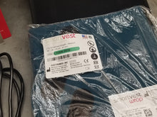 Load image into Gallery viewer, Smartvest SQL System w/ 4x New Vests &amp; 4x New Vest Wraps &amp; Case *ONLY 0.4 HOURS*
