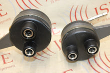 Load image into Gallery viewer, Lot Of 2 Sorin Primo2x O2 Transfer Machine Cup Holders 050127 05046
