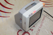 Cargar imagen en el visor de la galería, Lot of 10 Philips Intellivue MP5 Patient Monitors
