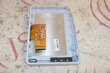 Cargar imagen en el visor de la galería, Mindray BeneView T1 Replacement Screen (bezel is chipped)
