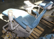 Cargar imagen en el visor de la galería, Adec Performer 8000 Dental Patient Exam Chair W/ Radius Delivery Pkg
