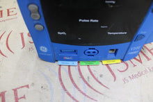 Cargar imagen en el visor de la galería, GE Dinamap Carescape Model V100 Masimo SpO2 V100-LBAC-AXAA-HX
