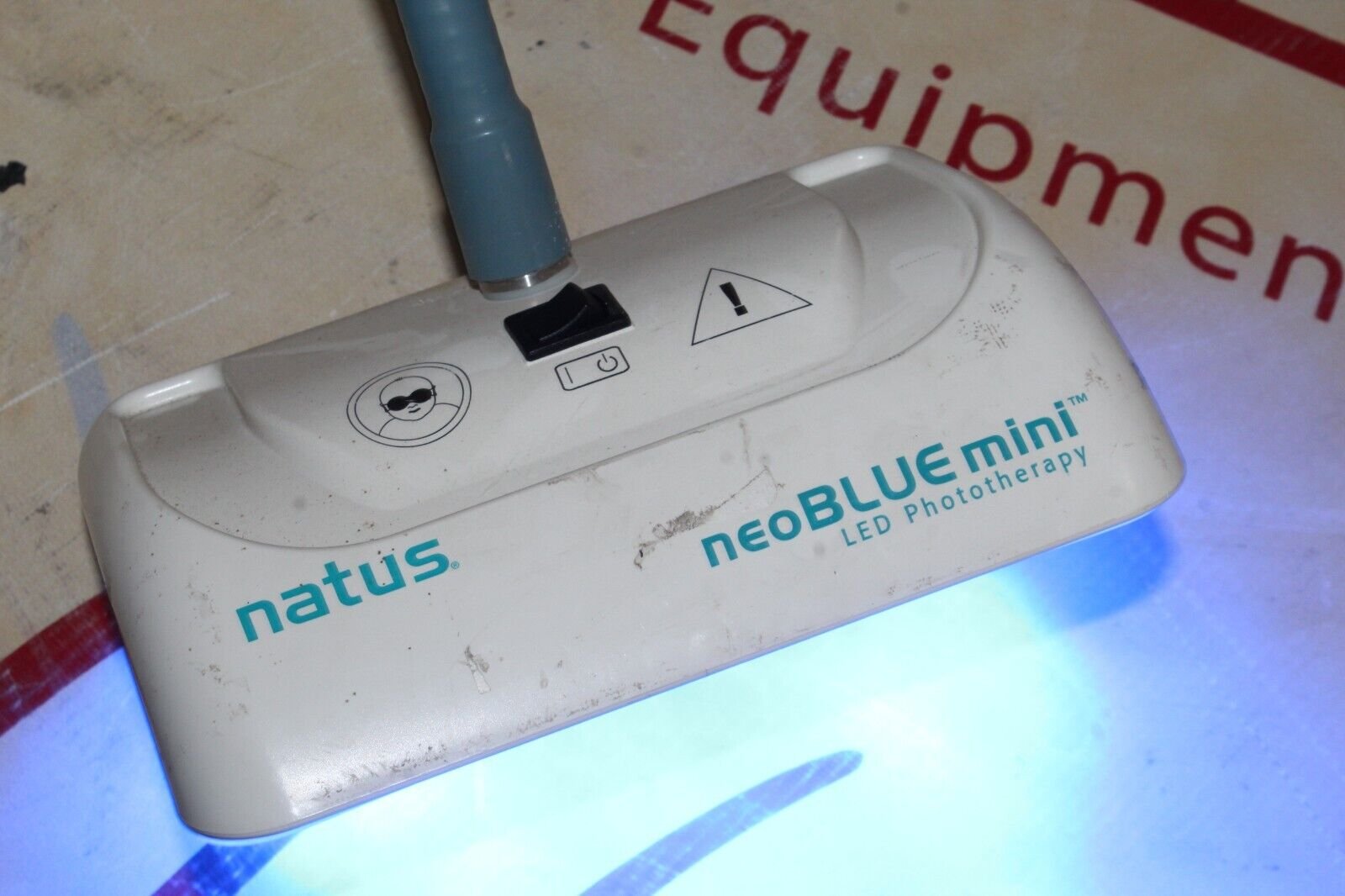 Neoblue Natus Neoblue Mini LED Phototherapy light Bilirubin with table clamp ...
