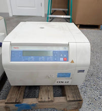 Cargar imagen en el visor de la galería, Thermo Scientific Sorvall ST 8R Refrigerated Centrifuge w/ Rotor 75003607
