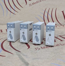 Cargar imagen en el visor de la galería, Lot of 4 Mindray Microstream CO2 Module (front panels chipped)
