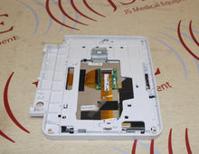 Cargar imagen en el visor de la galería, Mindray BeneVision N12 Monitor &amp; Front Bezel (shattered screen, chipped frame)
