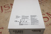 Cargar imagen en el visor de la galería, Withings Infrared Forehead Thermometer
