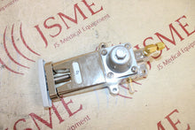 Cargar imagen en el visor de la galería, GE Ohmeda Aestiva 5 Cylinder Pin O2 High Pressure Oxygen Assembly
