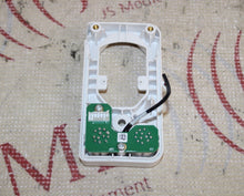 Cargar imagen en el visor de la galería, Mindray Sidestream CO2 Module Front Bezel
