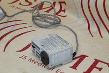 Load image into Gallery viewer, KARL STORZ 481C MINIATURE LIGHT SOURCE
