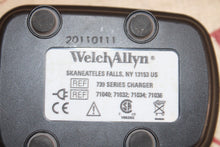 Load image into Gallery viewer, Welch Allyn KleenSpec Cordless LED Illumination System w/ Charging Station
