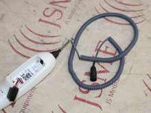 Cargar imagen en el visor de la galería, Exergen TAT-5000 Temporal Scanner Thermometer w/ Cable (missing battery cover)
