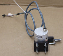 Load image into Gallery viewer, Baumer Gm400.E14 Absolute Optical Multi-Turn Encoder w/ Position Sensor
