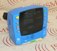 Cargar imagen en el visor de la galería, GE Carescape Dinamap V100 Patient Monitor V100-PBXA-AXAA-HX
